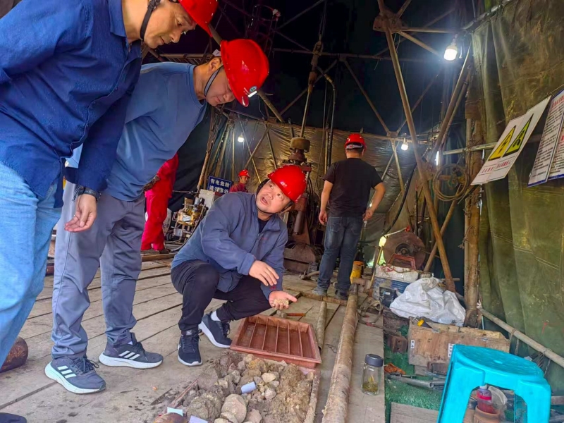 唐建华赴凤阳县西孙家项目一线调研指导